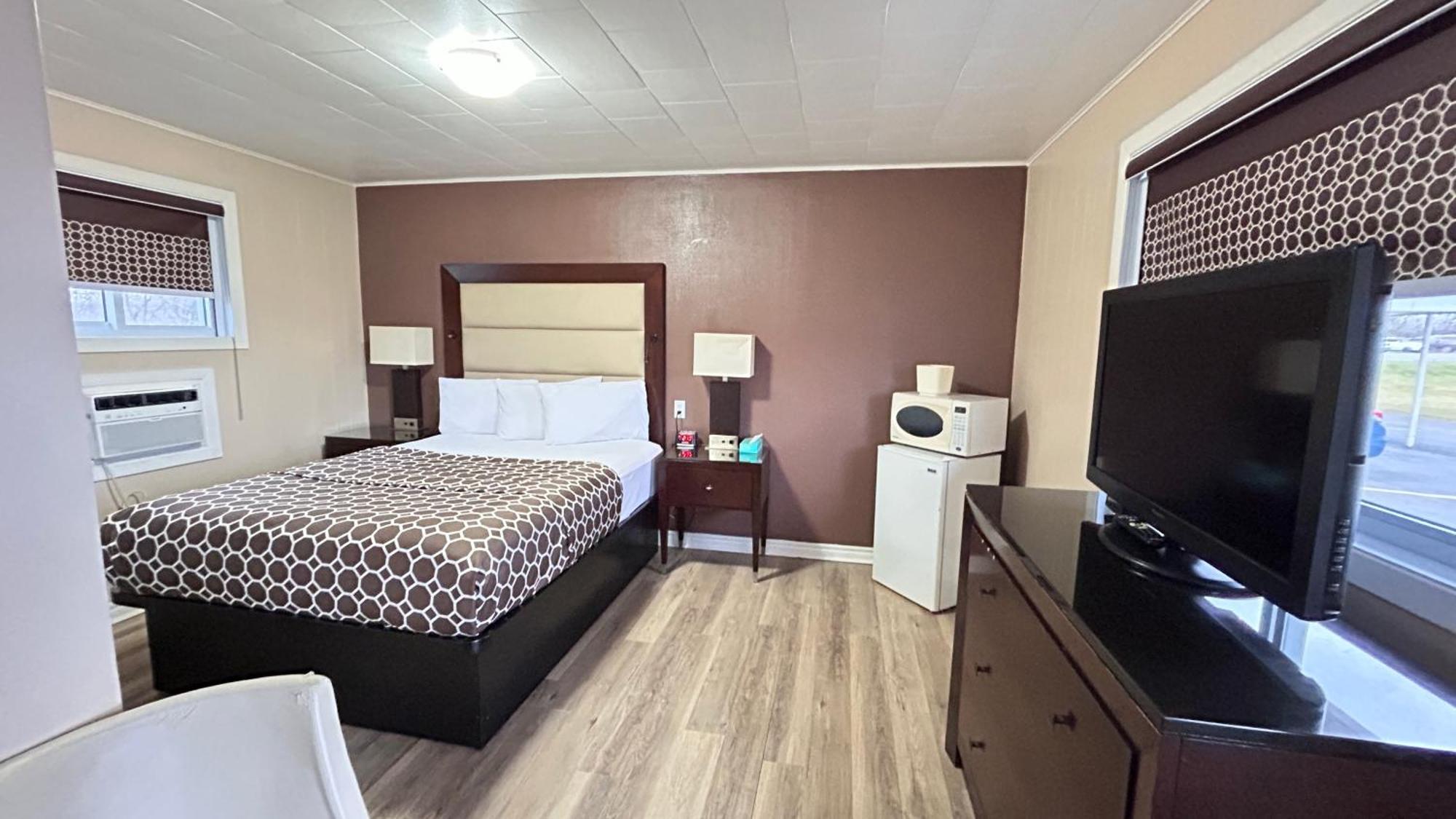 Rogers Motel Smiths Falls Exteriör bild