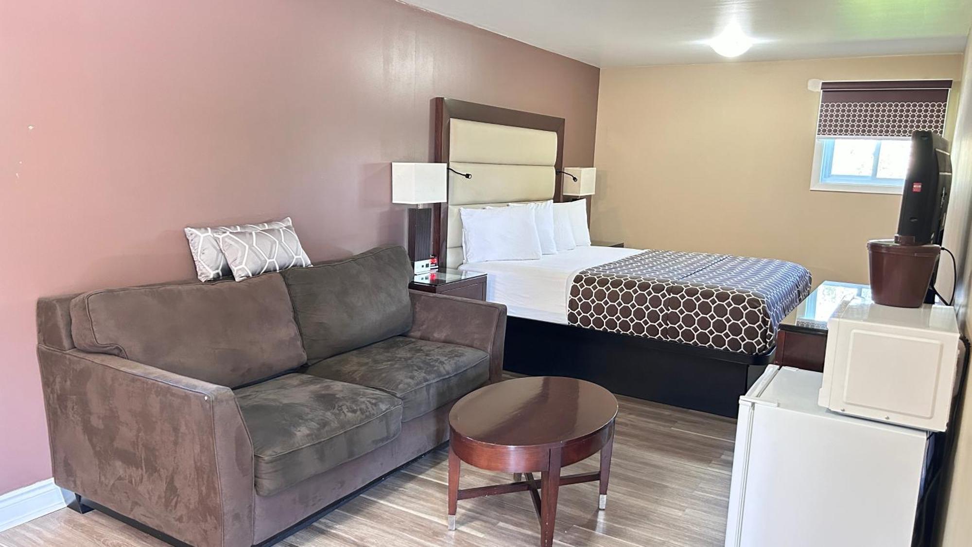Rogers Motel Smiths Falls Exteriör bild