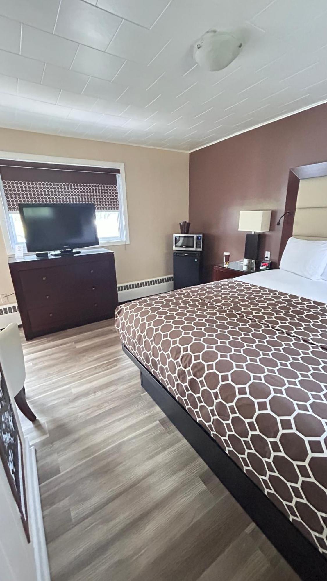 Rogers Motel Smiths Falls Exteriör bild