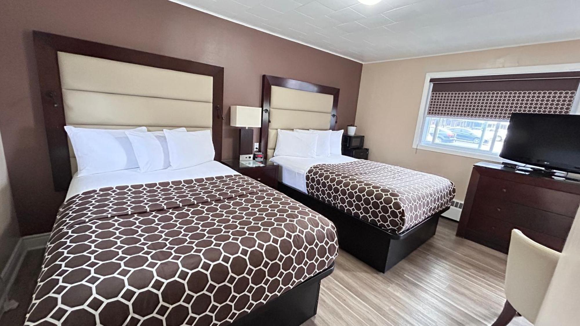 Rogers Motel Smiths Falls Exteriör bild